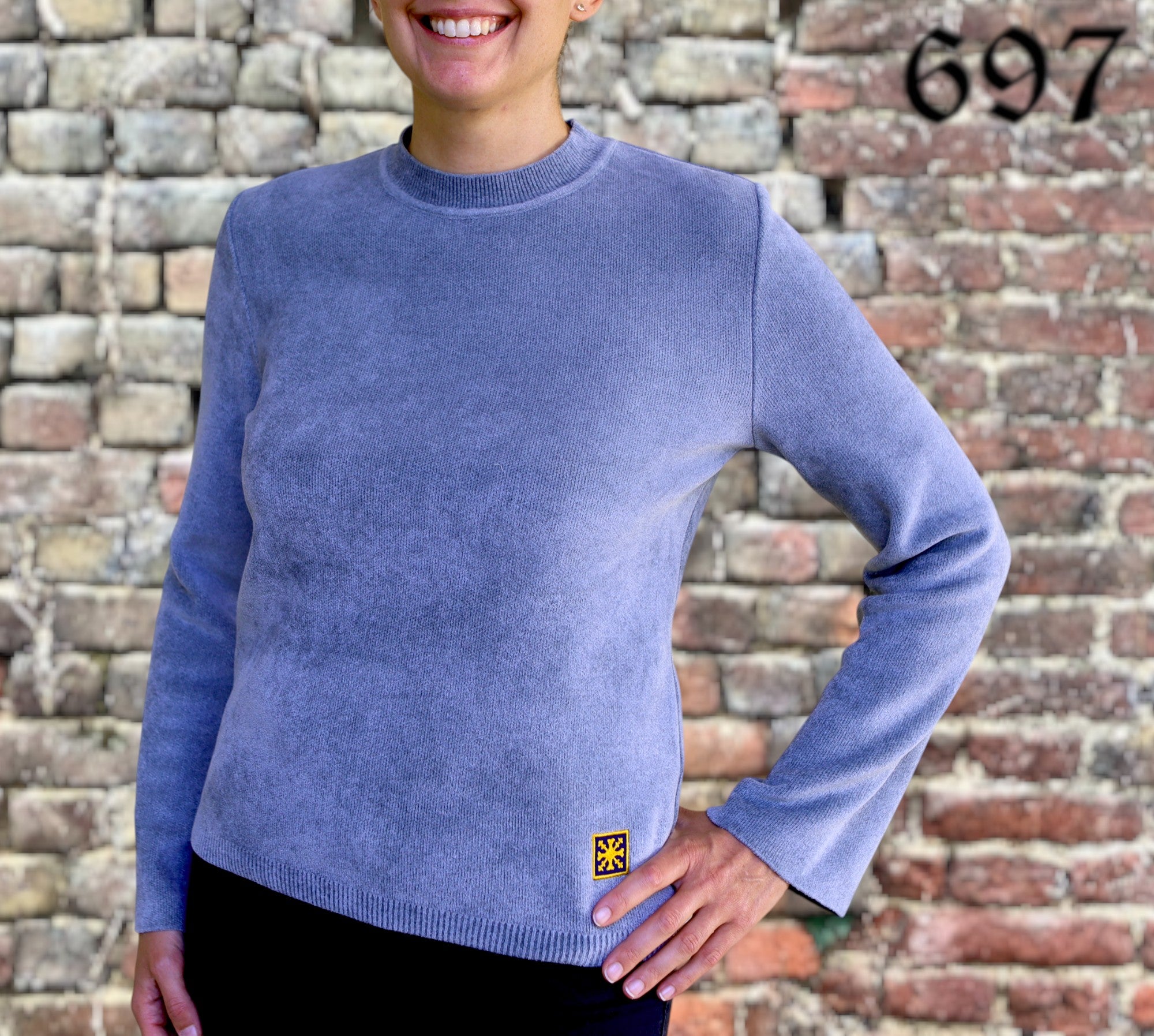 Maglia girocollo con manica diritta