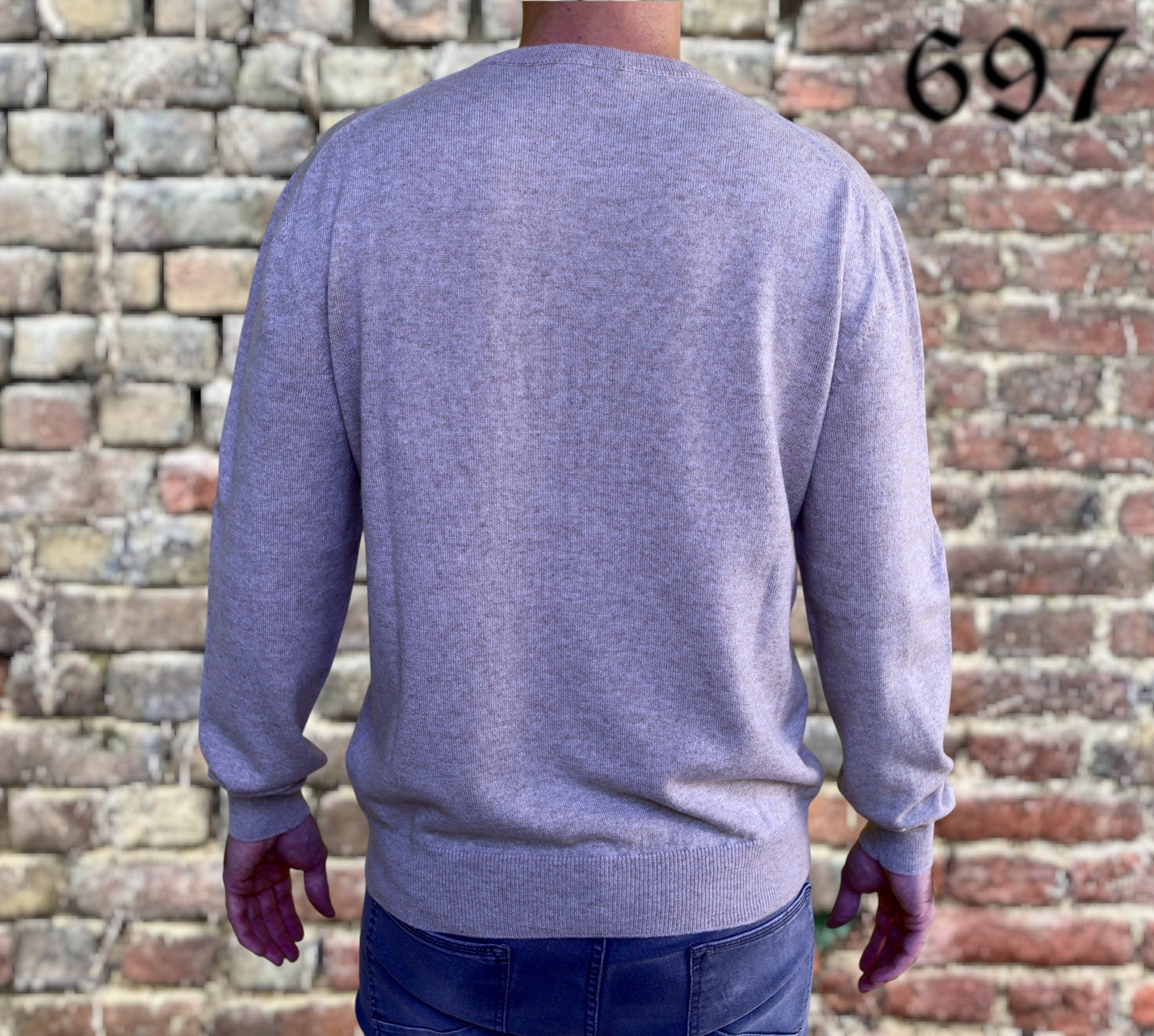 Maglione girocollo in puro cashmere