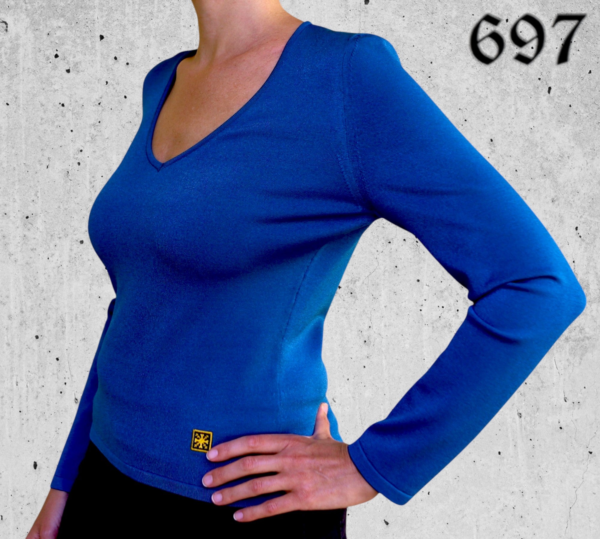 Maglia con Scollo V in Viscosa Elasticizzata